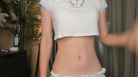 Snapshot of eternity_cuite chatting on July 8, 5:45 am Natalie online show from July 8, 5:45 am