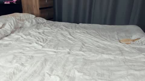 Snapshot of eternity_is_endless chatting on January 9, 11:03 am Mary online show from January 9, 11:03 am