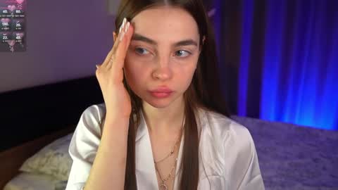 Snapshot of eternity_is_endless chatting on February 7, 7:50 am Mary online show from February 7, 7:50 am