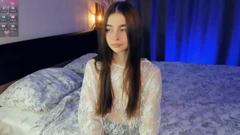 Snapshot of eternity_is_endless chatting on February 7, 1:11 pm Mary online show from February 7, 1:11 pm