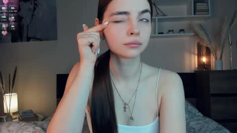 Snapshot of eternity_is_endless chatting on February 13, 7:45 am Mary online show from February 13, 7:45 am