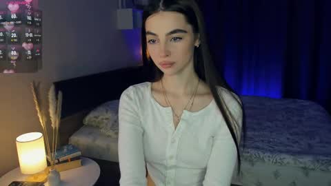 Snapshot of eternity_is_endless chatting on March 11, 8:09 am Mary online show from March 11, 8:09 am