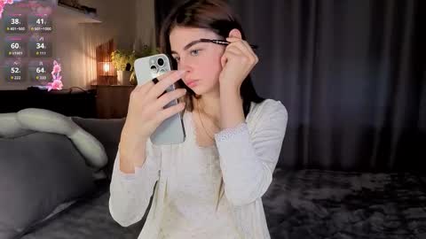 Snapshot of eternity_is_endless chatting on October 20, 7:42 am Mary online show from October 20, 7:42 am