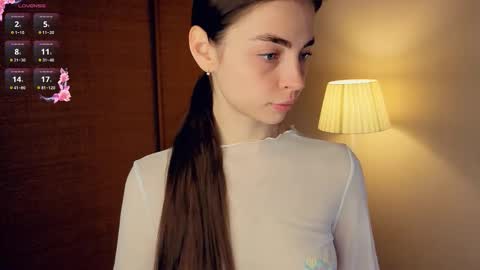 Snapshot of eternity_is_endless chatting on October 21, 8:04 am Mary online show from October 21, 8:04 am