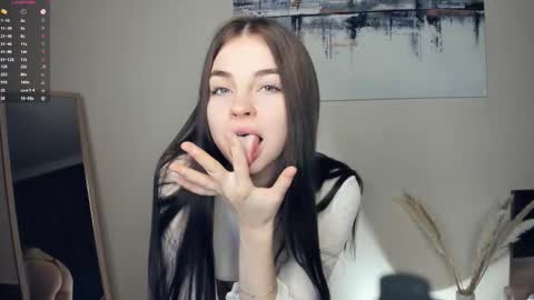 Snapshot of eternity_is_endless chatting on November 30, 7:45 am Mary online show from November 30, 7:45 am