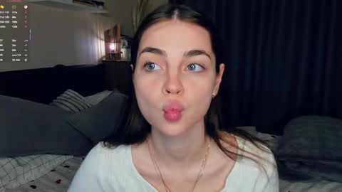 Mary online show from January 11, 7:35 am