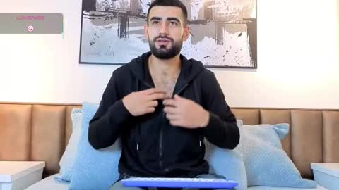 Ethan online show from January 8, 4:31 pm