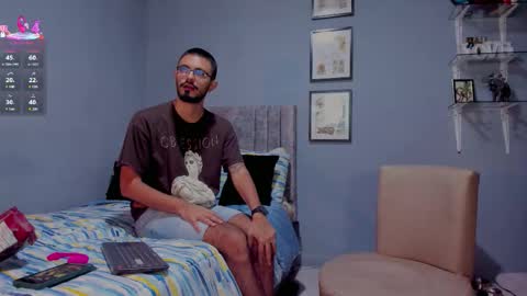 ADAM TAYLOR  ETHAN CAMBAL INDEPENDENT MODELS online show from February 25, 1:59 am