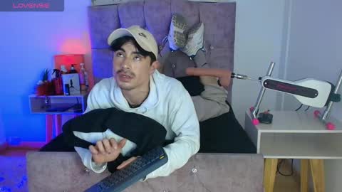 ethan  online show from March 14, 11:21 pm