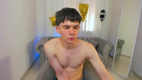 Ethan online show from June 28, 3:29 pm
