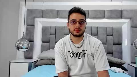 ethan_greys online show from November 25, 4:12 am