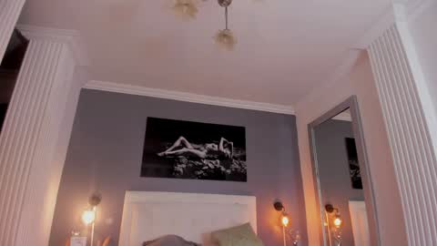 Snapshot of ethan_helmut chatting on December 6, 1:51 am ethan helmut online show from December 6, 1:51 am