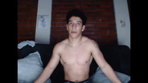 Snapshot of ethan_noir chatting on December 14, 6:13 am Ethan Noir online show from December 14, 6:13 am