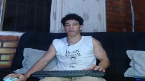 Snapshot of ethan_noir chatting on January 12, 4:00 am Ethan Noir online show from January 12, 4:00 am