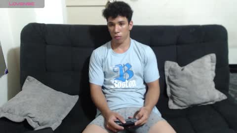 Snapshot of ethan_noir chatting on October 2, 7:37 am Ethan Noir online show from October 2, 7:37 am