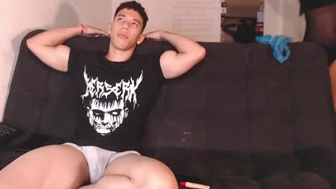 Snapshot of ethan_noir chatting on May 22, 1:02 am Ethan Noir online show from May 22, 1:02 am