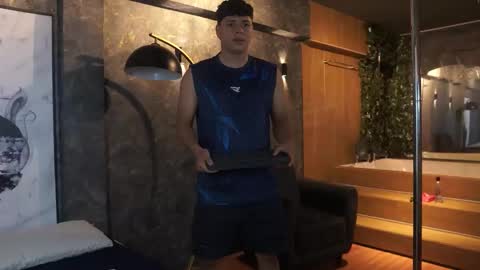 ethan_occonor online show from April 9, 12:43 pm