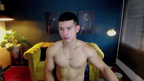 Snapshot of ethan_rodgers chatting on October 2, 7:43 pm ETHAN RODGERS online show from October 2, 7:43 pm