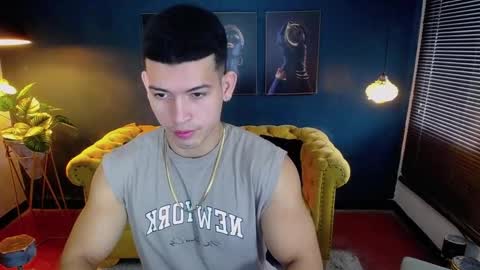 Snapshot of ethan_rodgers chatting on October 15, 8:09 pm ETHAN RODGERS online show from October 15, 8:09 pm