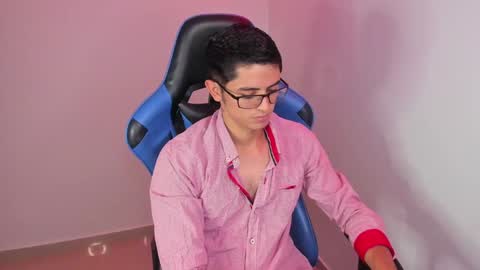 Snapshot of ethan_sai01 chatting on January 10, 1:32 am ETHAN SAI online show from January 10, 1:32 am