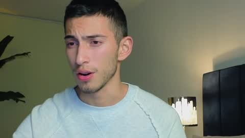 Snapshot of ethan_skiny_ chatting on December 21, 7:56 am Joan online show from December 21, 7:56 am