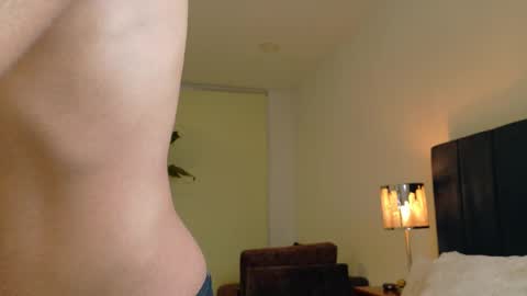 Joan online show from November 11, 3:06 am