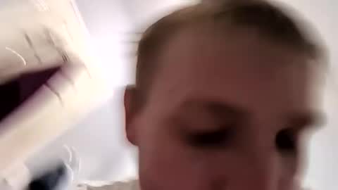 ethanbmx2001 online show from July 20, 3:43 am