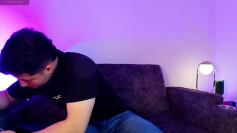 ethanconnor_ online show from March 9, 12:31 pm