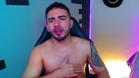 Ethan online show from July 1, 7:24 pm