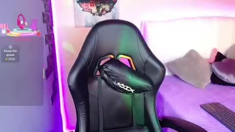 Ethan online show from July 10, 7:27 pm