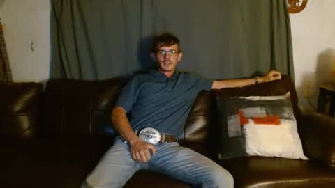 ethansteelexxx2 online show from March 24, 2:38 am