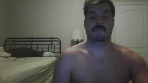 Snapshot of etim33 chatting on November 3, 6:14 am etim33 online show from November 3, 6:14 am