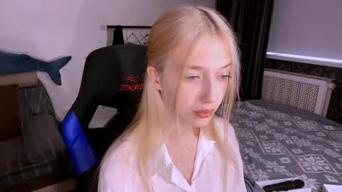 Tali online show from April 3, 11:08 am