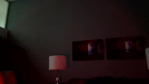 Snapshot of euginehot chatting on March 3, 5:18 pm euginehot online show from March 3, 5:18 pm