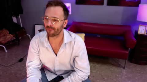 Snapshot of euginehot chatting on March 10, 6:59 am euginehot online show from March 10, 6:59 am