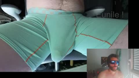 Snapshot of eunile chatting on June 23, 5:11 pm eunile online show from June 23, 5:11 pm