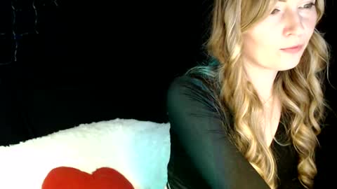 Liana online show from December 7, 6:43 am