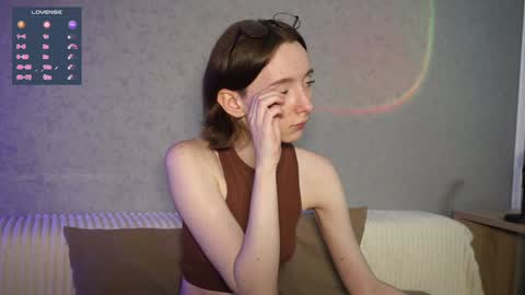 Snapshot of euphoria_girls chatting on February 7, 7:06 pm check about me online show from February 7, 7:06 pm