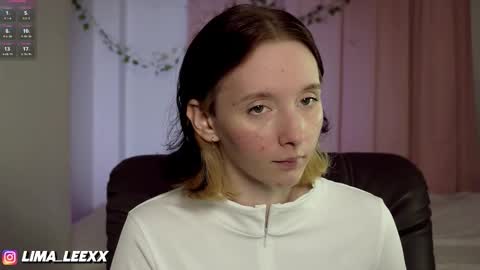 Snapshot of euphoria_girls chatting on September 14, 5:34 pm check about me online show from September 14, 5:34 pm