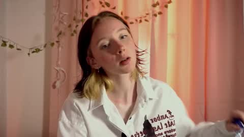 Snapshot of euphoria_girls chatting on September 27, 2:38 am check about me online show from September 27, 2:38 am