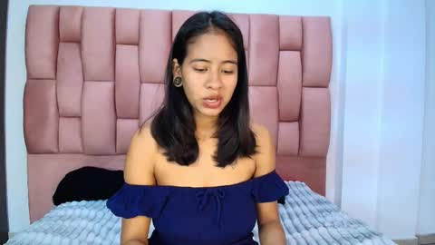 Euphoria online show from February 27, 1:44 pm