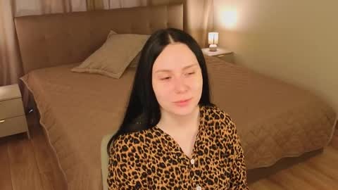 eurasingletary online show from April 9, 4:12 am