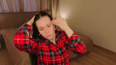 eurasingletary online show from April 17, 4:15 am