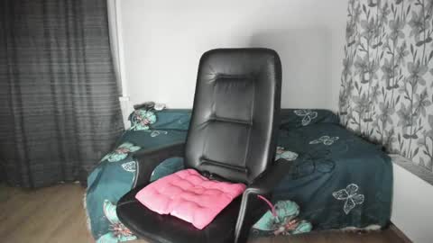 Snapshot of eva_7777 chatting on March 5, 6:23 pm Eva online show from March 5, 6:23 pm