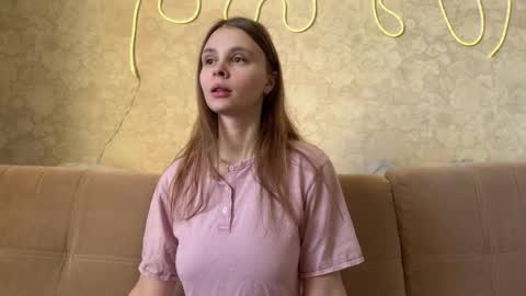 Snapshot of eva_calvin chatting on February 3, 4:10 am Eva Calvin online show from February 3, 4:10 am