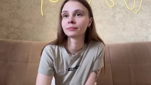 Snapshot of eva_calvin chatting on February 14, 5:37 am Eva Calvin online show from February 14, 5:37 am