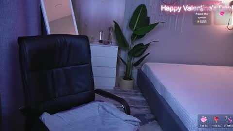 Eva online show from February 19, 1:18 am