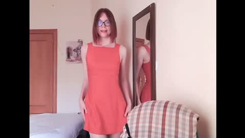 Snapshot of eva_cutesmile chatting on June 15, 4:31 pm Eva online show from June 15, 4:31 pm