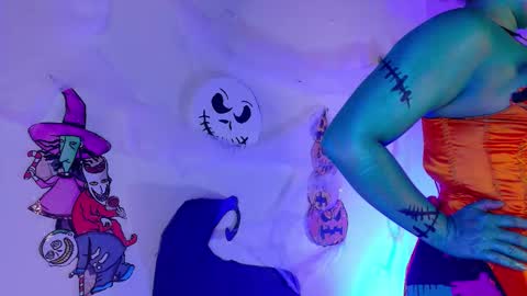 EVA DAEMON  online show from October 31, 11:44 am