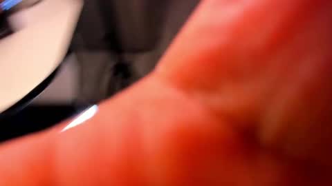 Eva Davis online show from April 8, 3:50 am